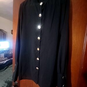 ELEGANT BLACK BUTTON UP BLOUSE-(NWOT)
